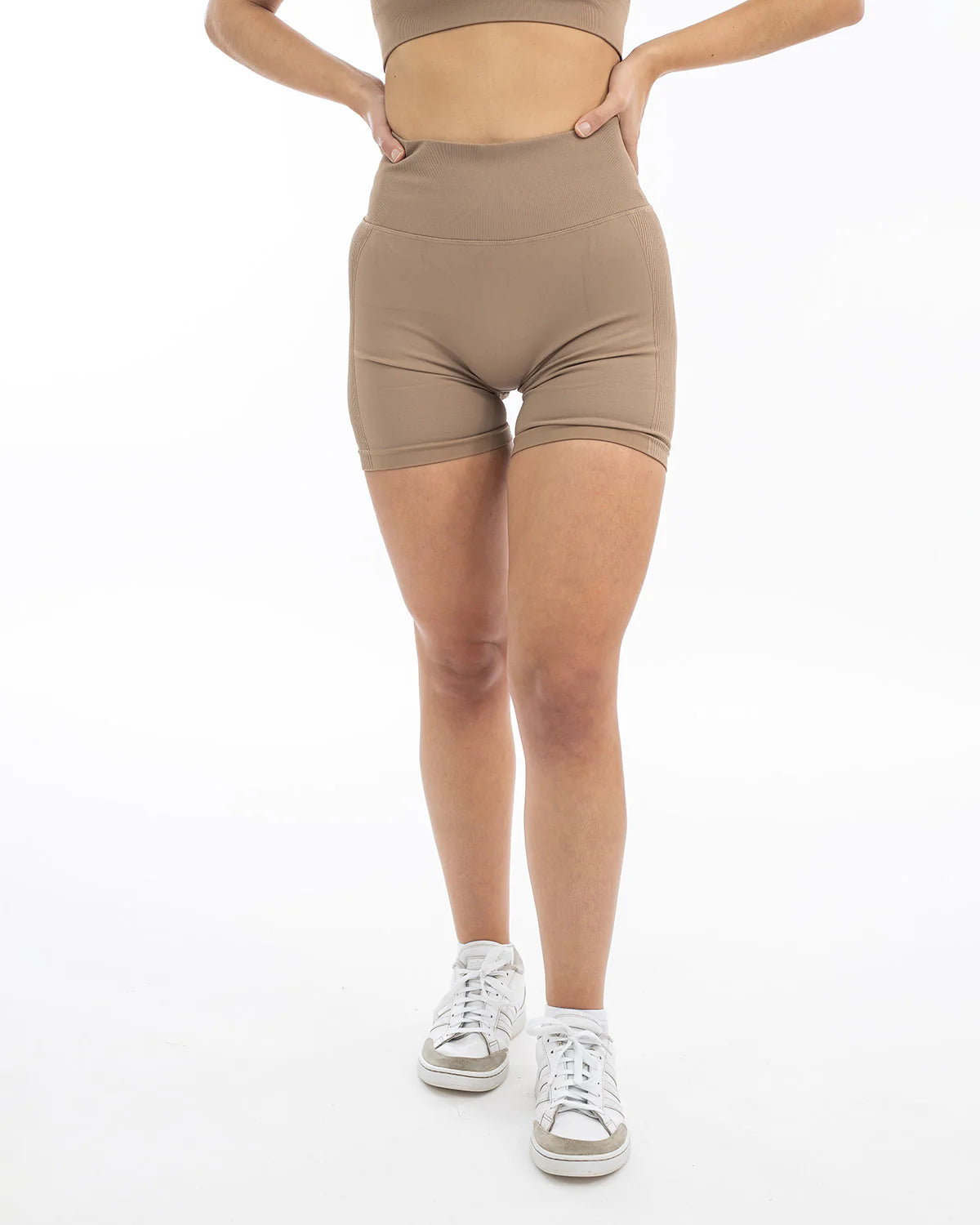 Boost+ High Waisted Scrunch Shorts - Brown