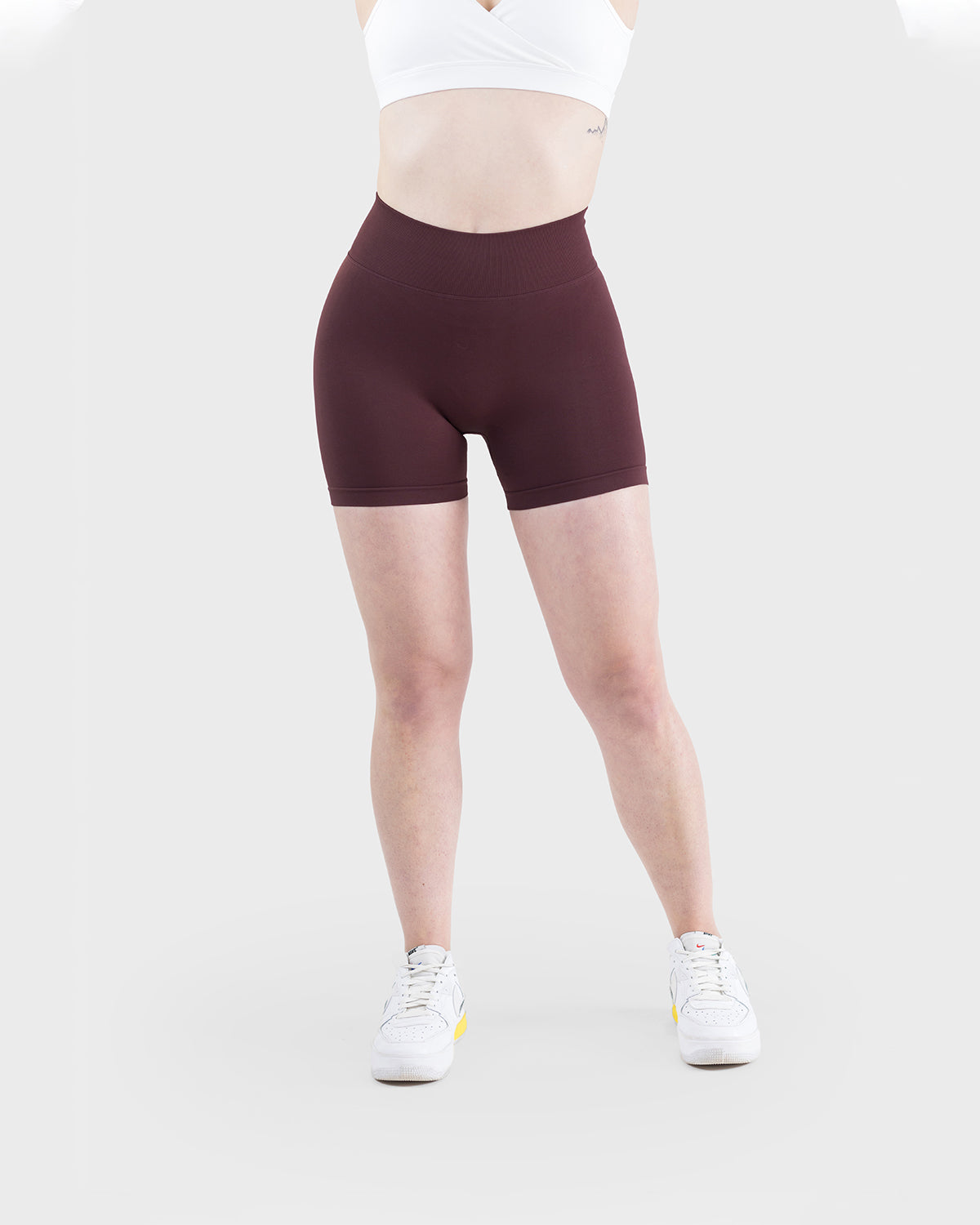 Form Sculpting Shorts - Dark Burgundy