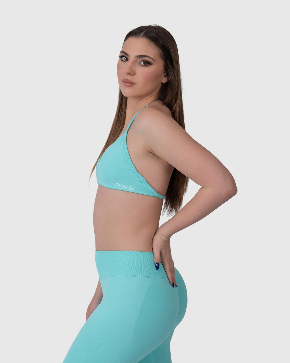 Form Backless Bra in aqua – side view