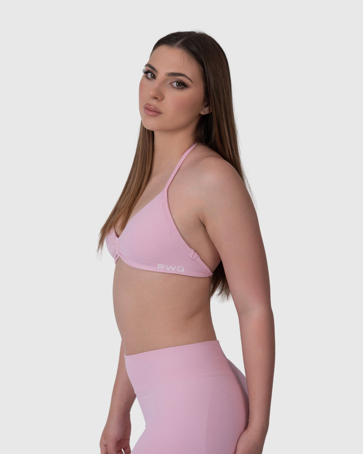 Form Backless Bra in pink – three-quarter view