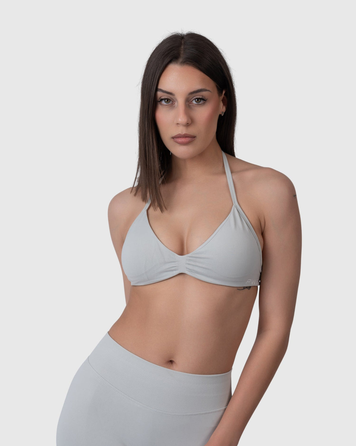 Form Backless Bra in light grey – alternate front view