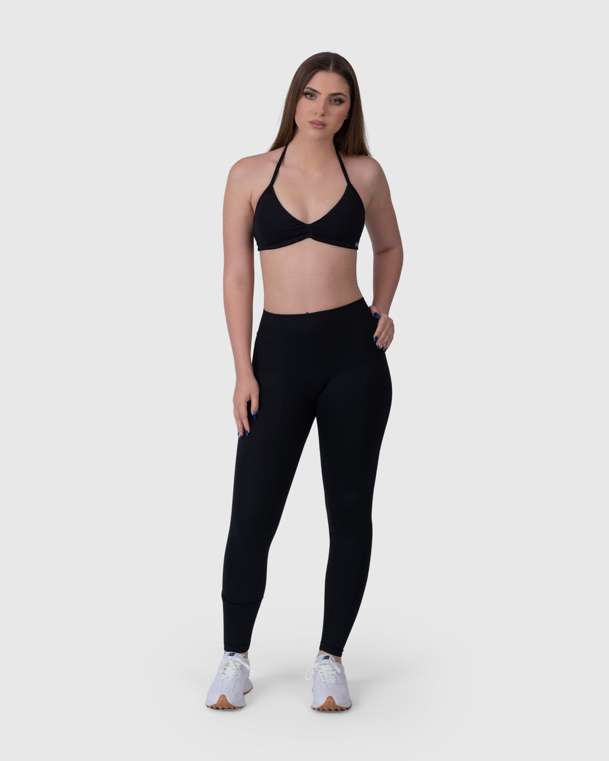 Form Sculpting Leggings in black – full-length front view