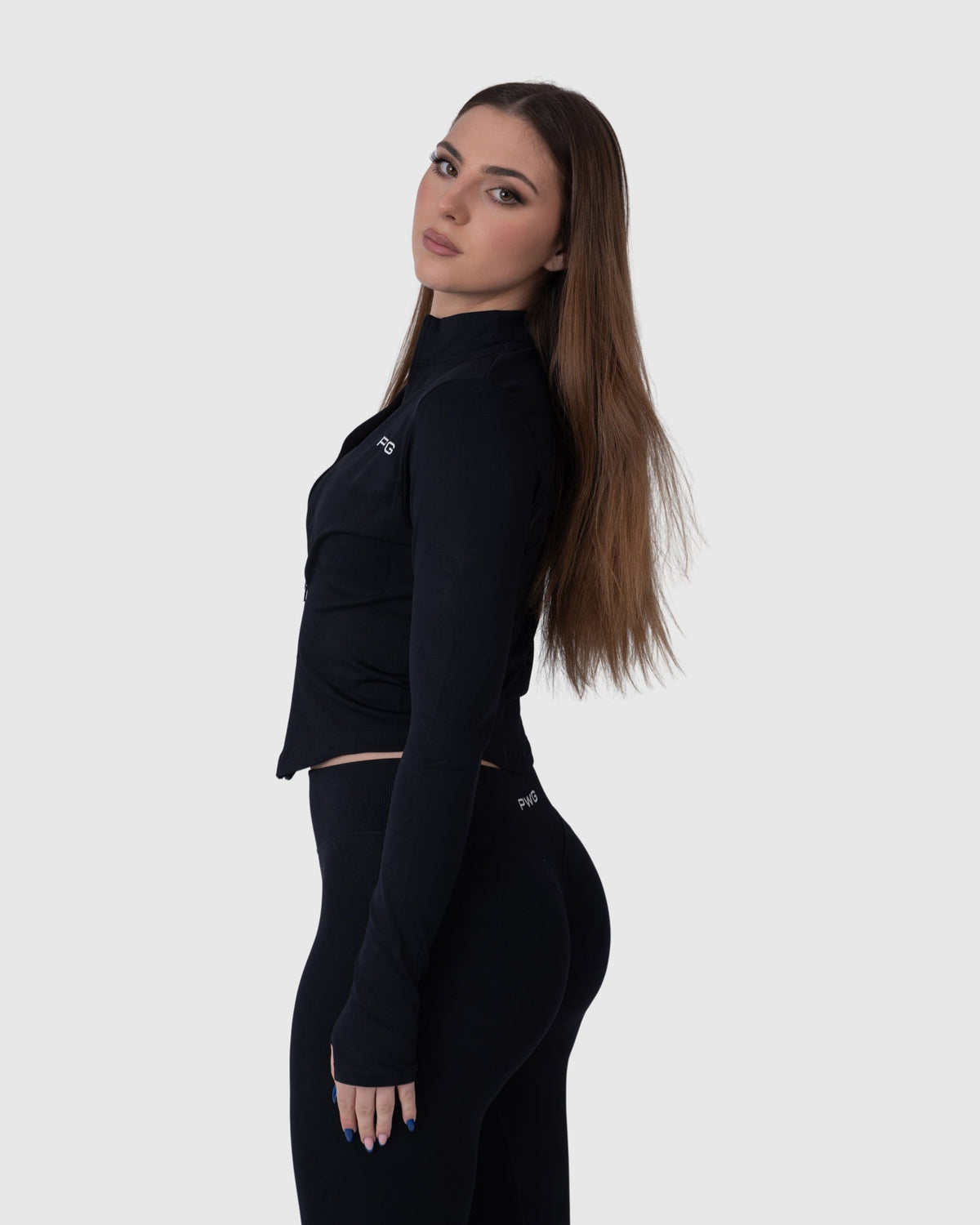 Form Zip Jacket in black – side view