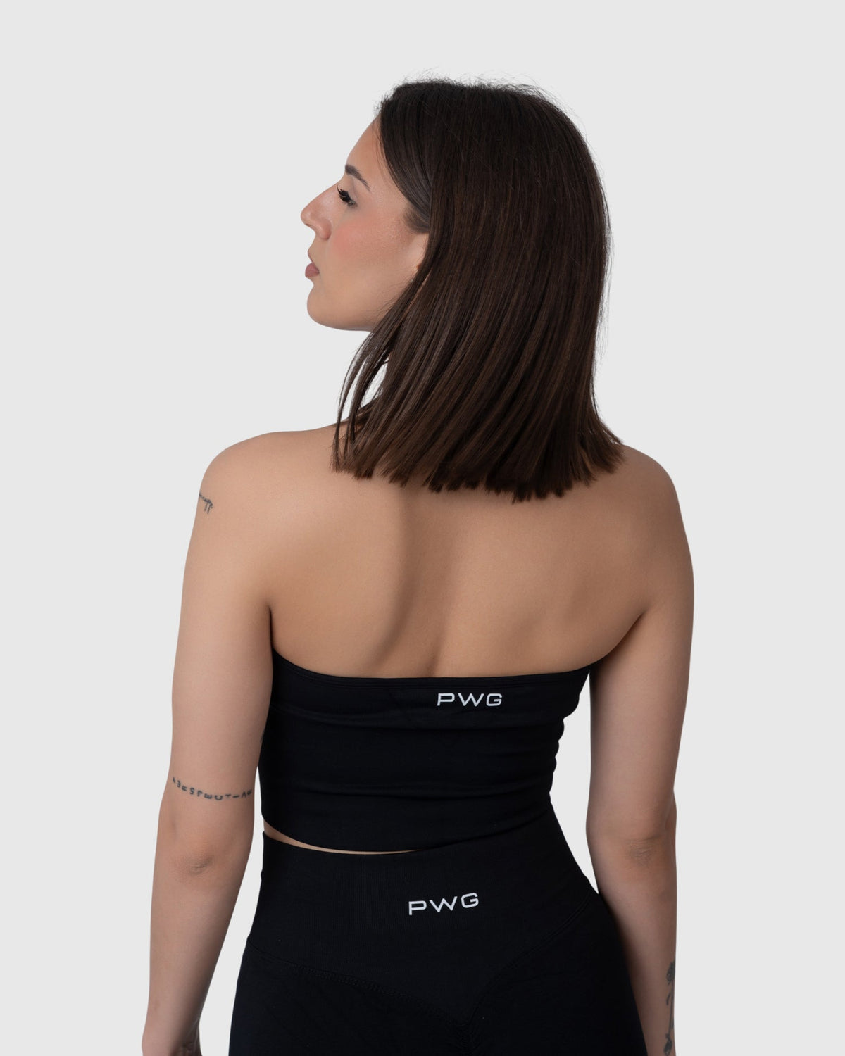 Form Halter Top in black – back view