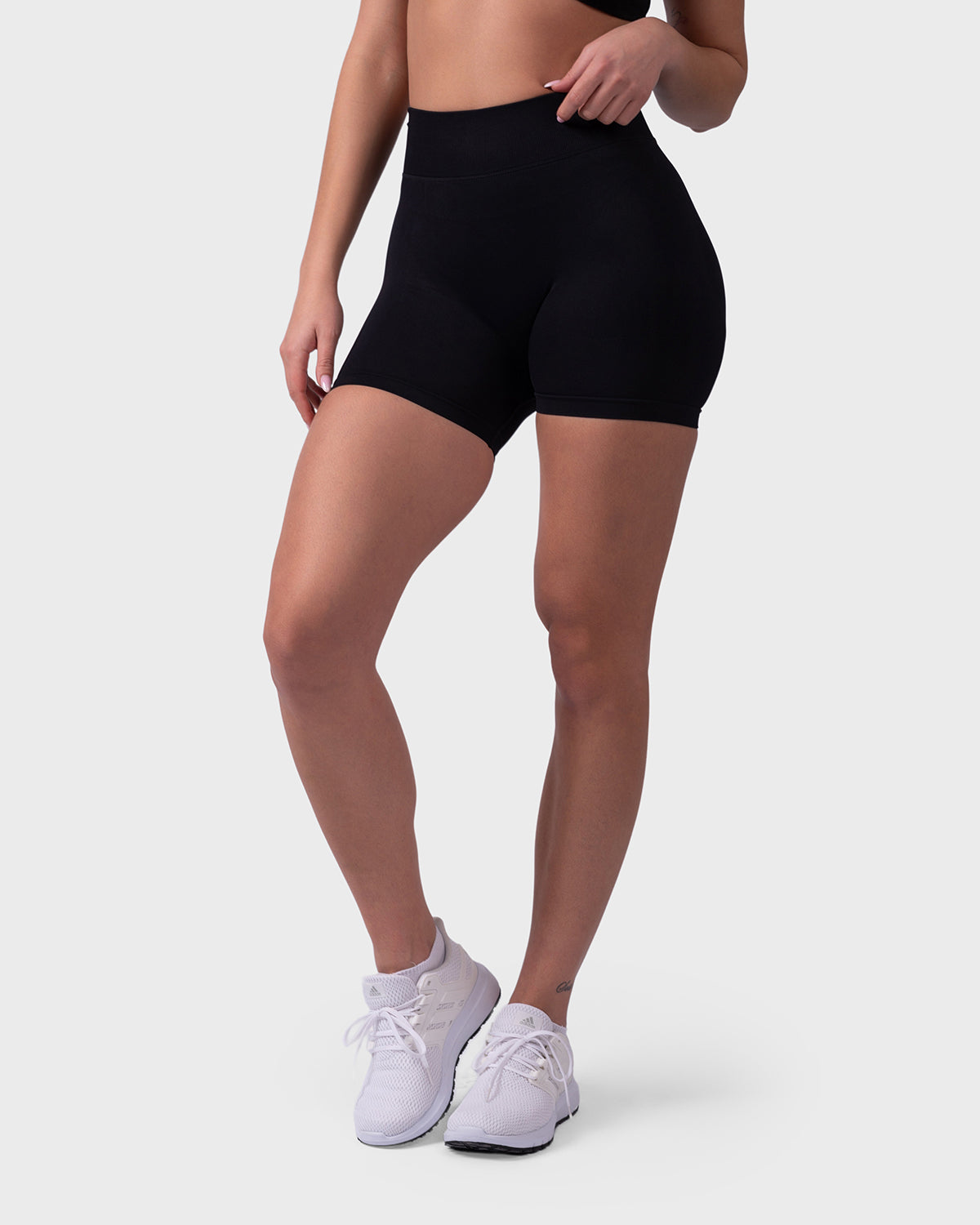 Form Sculpting Shorts -Black