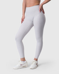 Shop Lily Core Leggings in ivory, high-waisted seamless leggings – front view
