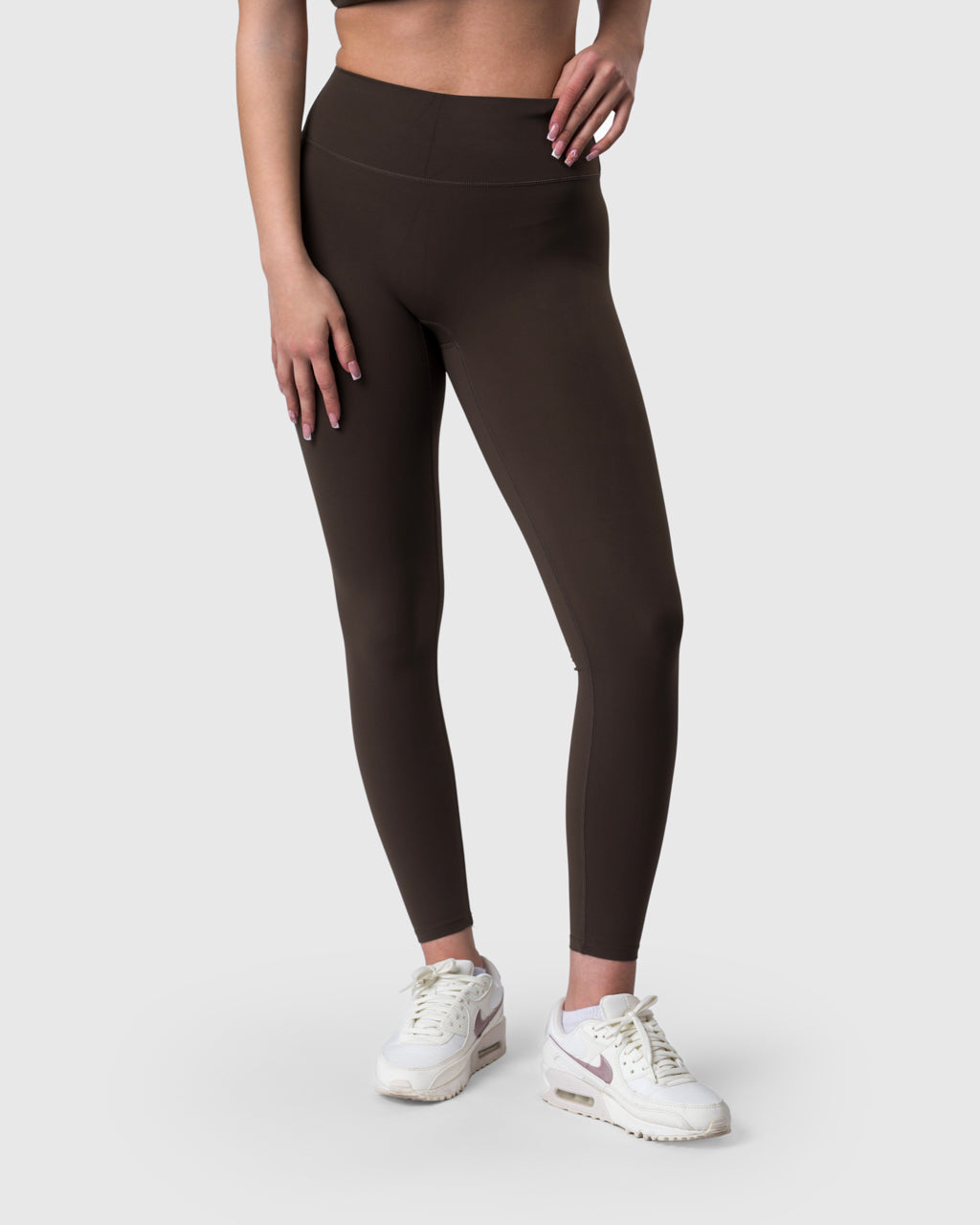 Core Leggings in mocha – front view
