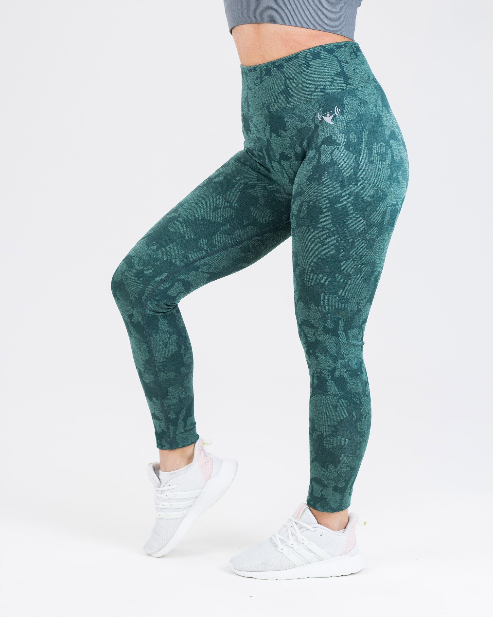 Fierce Camo Scrunch Leggings